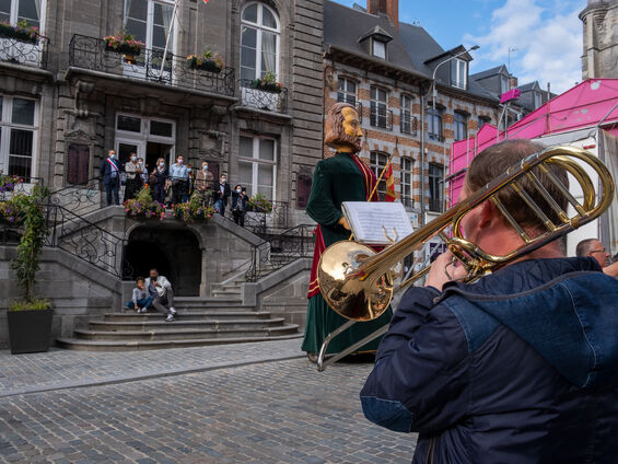 Concert de l'Orchestre d'Harmonie devant la mairie